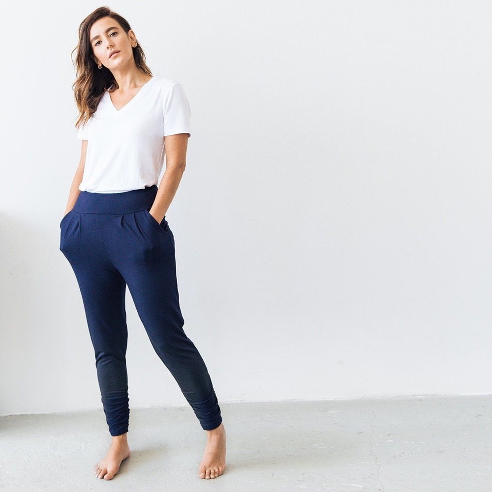 Encircled Dressy Sweatpants Joggers Medium Navy